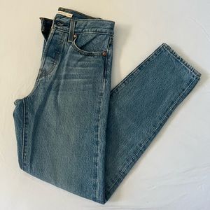 Levi’s wedgie jeans